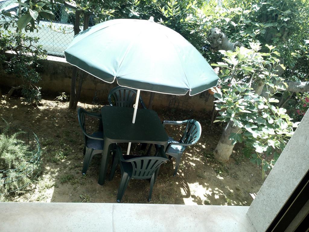B&B A Casa Di Nonna Фонди Экстерьер фото