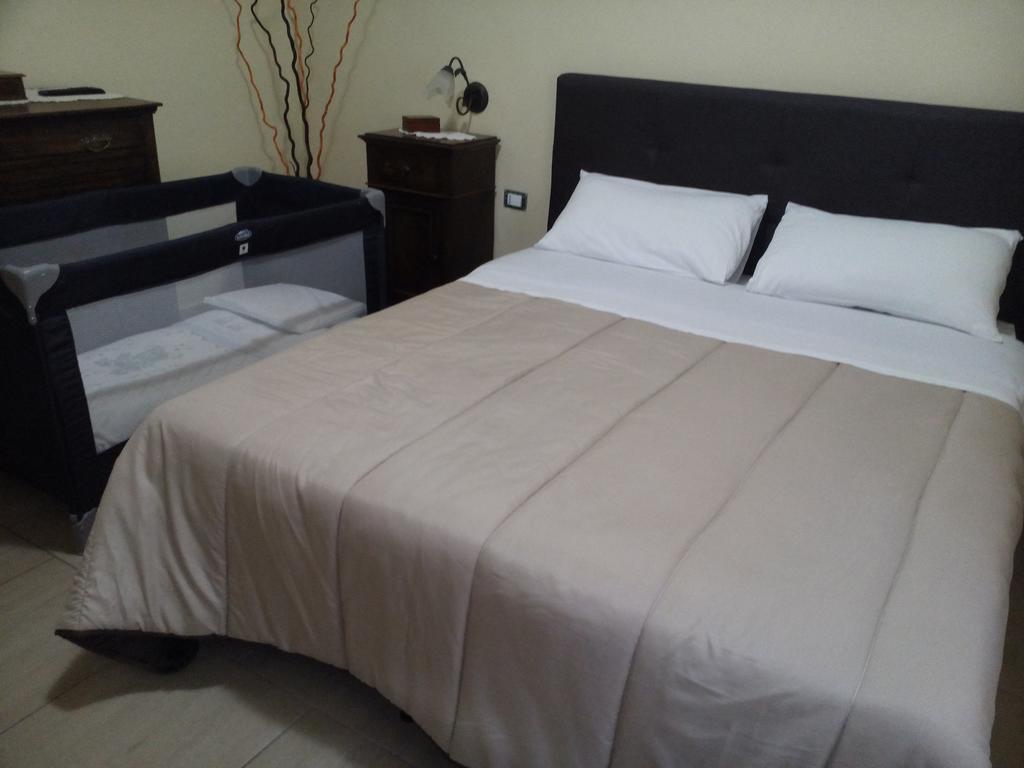 B&B A Casa Di Nonna Фонди Экстерьер фото